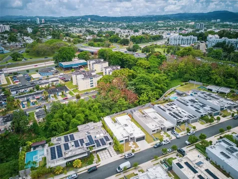 Urb Las Casonas Aranda Guaynabo PR 00966
