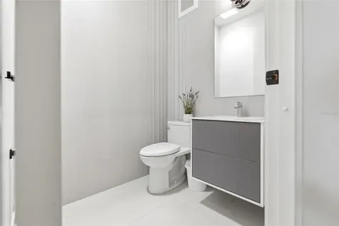 Urb Las Casonas Aranda Guaynabo PR 00966