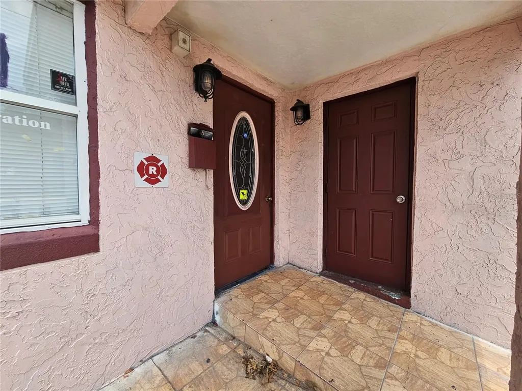 1434 N Pine Hills Orlando FL 32808