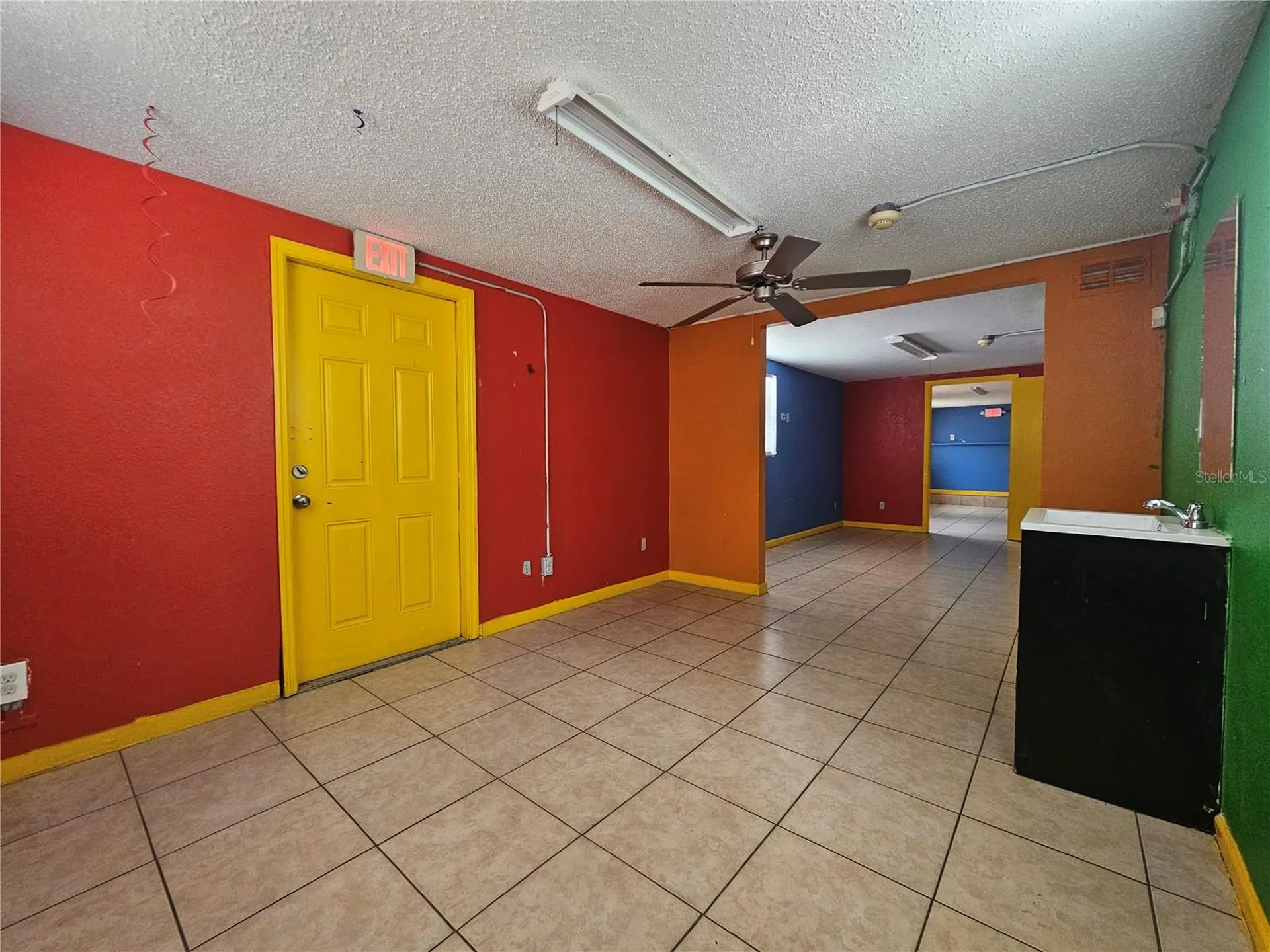 1434 N Pine Hills Orlando FL 32808