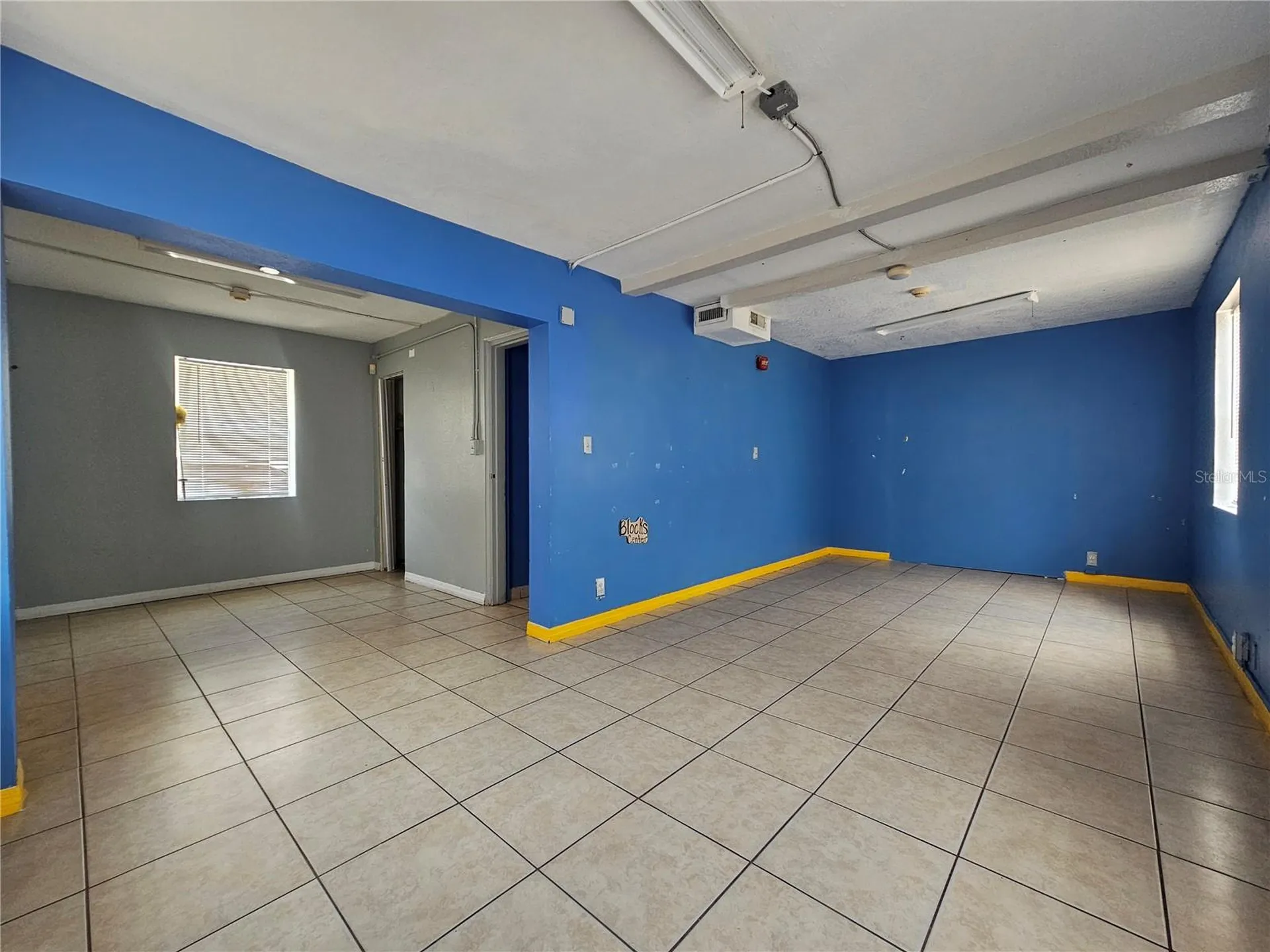 1434 N Pine Hills Orlando FL 32808