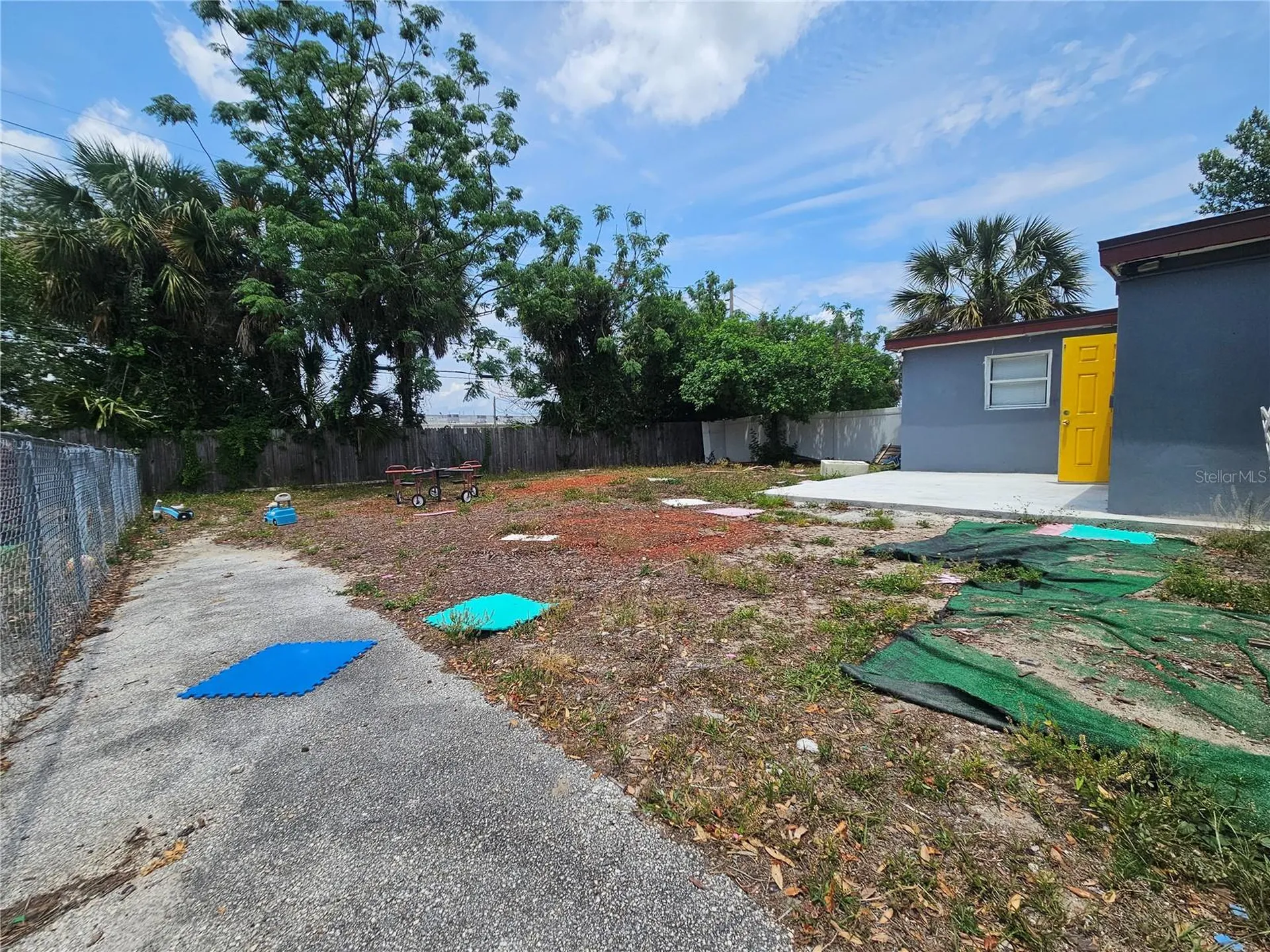 1434 N Pine Hills Orlando FL 32808
