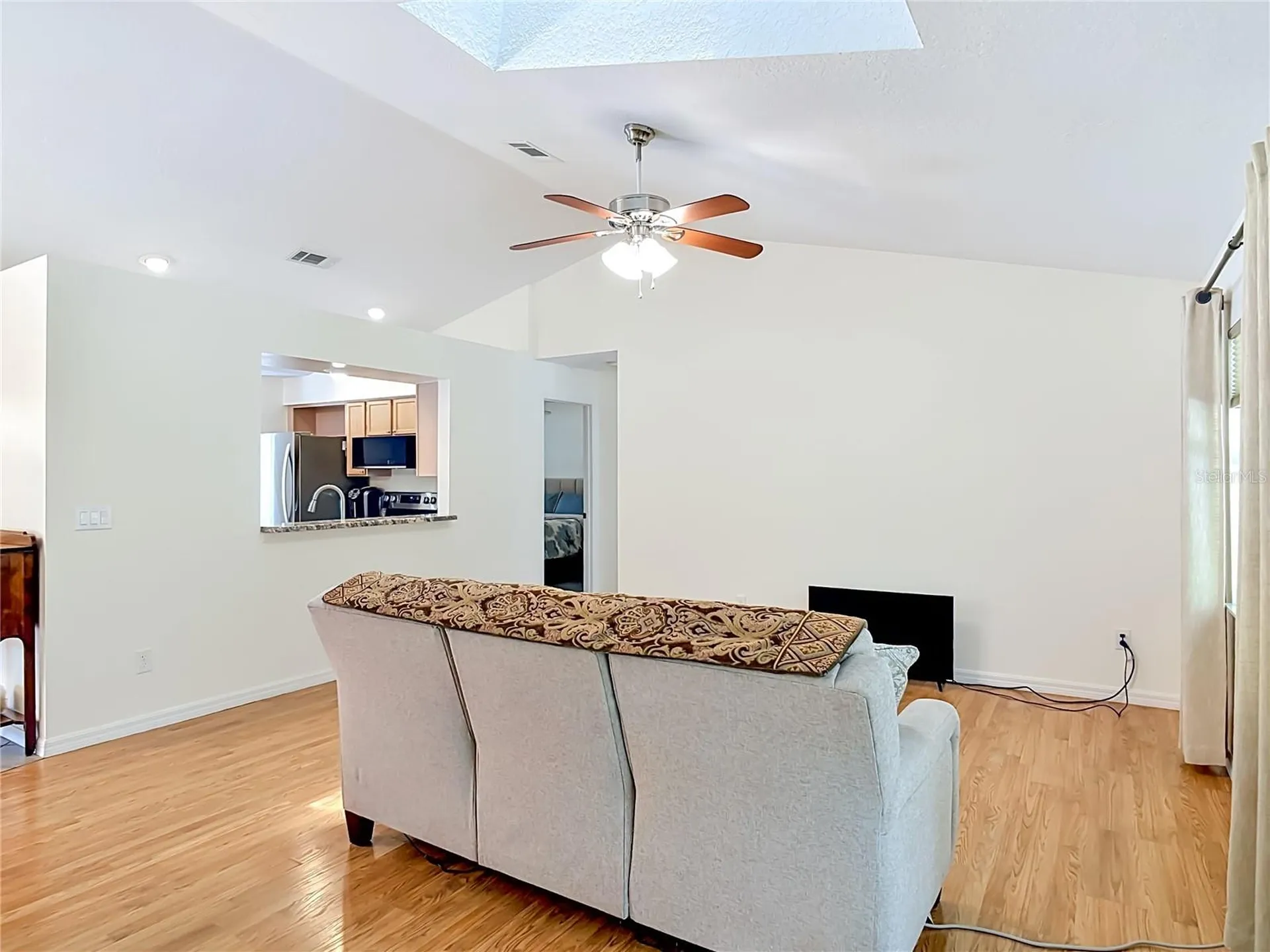 405 Secluded Oaks Trail Deland FL 32724