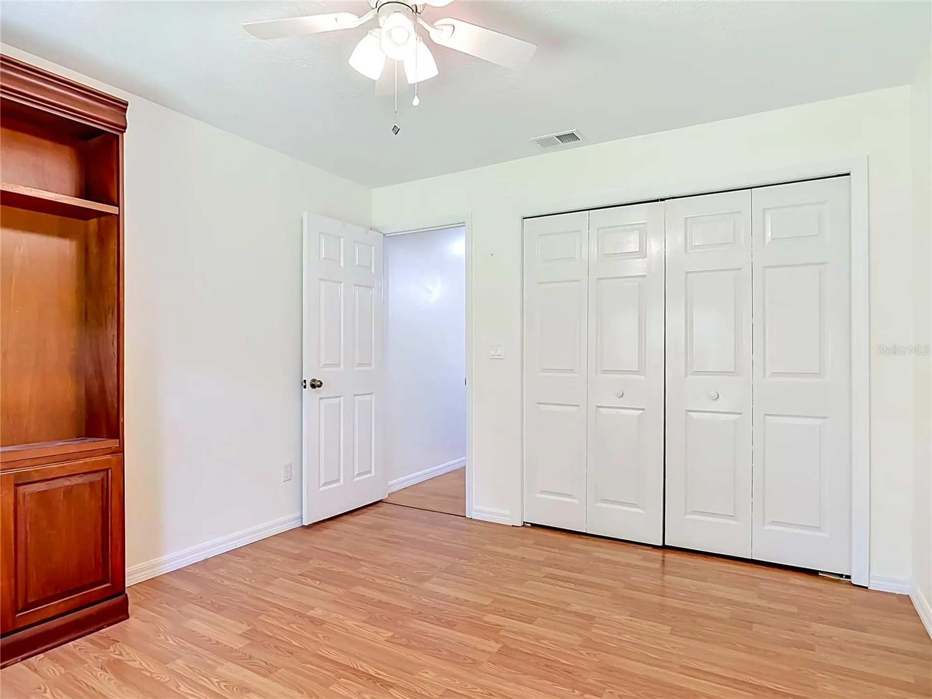 405 Secluded Oaks Trail Deland FL 32724