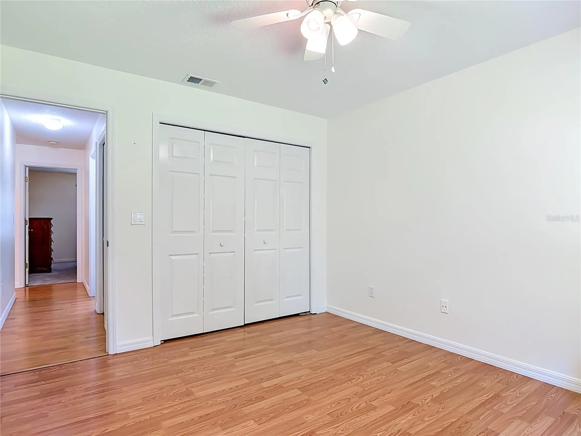 405 Secluded Oaks Trail Deland FL 32724
