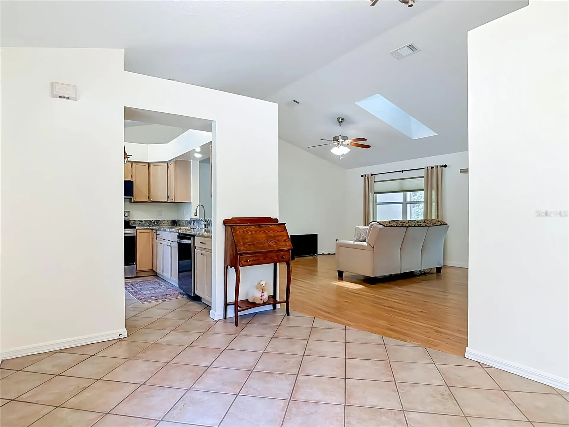 405 Secluded Oaks Trail Deland FL 32724