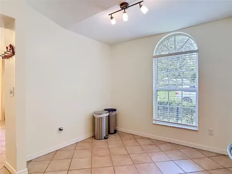405 Secluded Oaks Trail Deland FL 32724