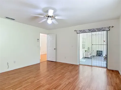 405 Secluded Oaks Trail Deland FL 32724