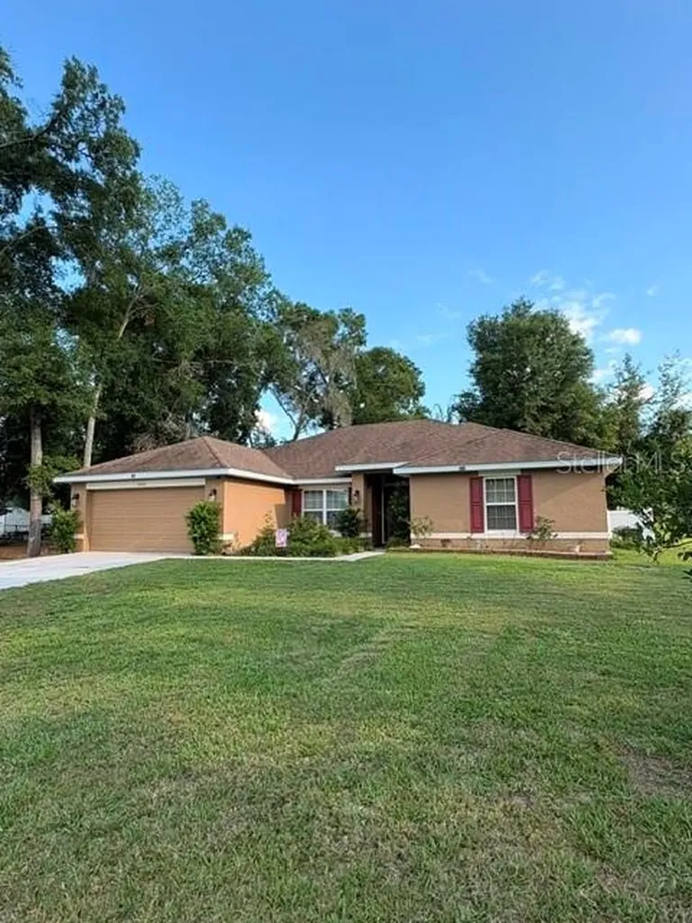 8262 SE 158th Place Summerfield FL 34491
