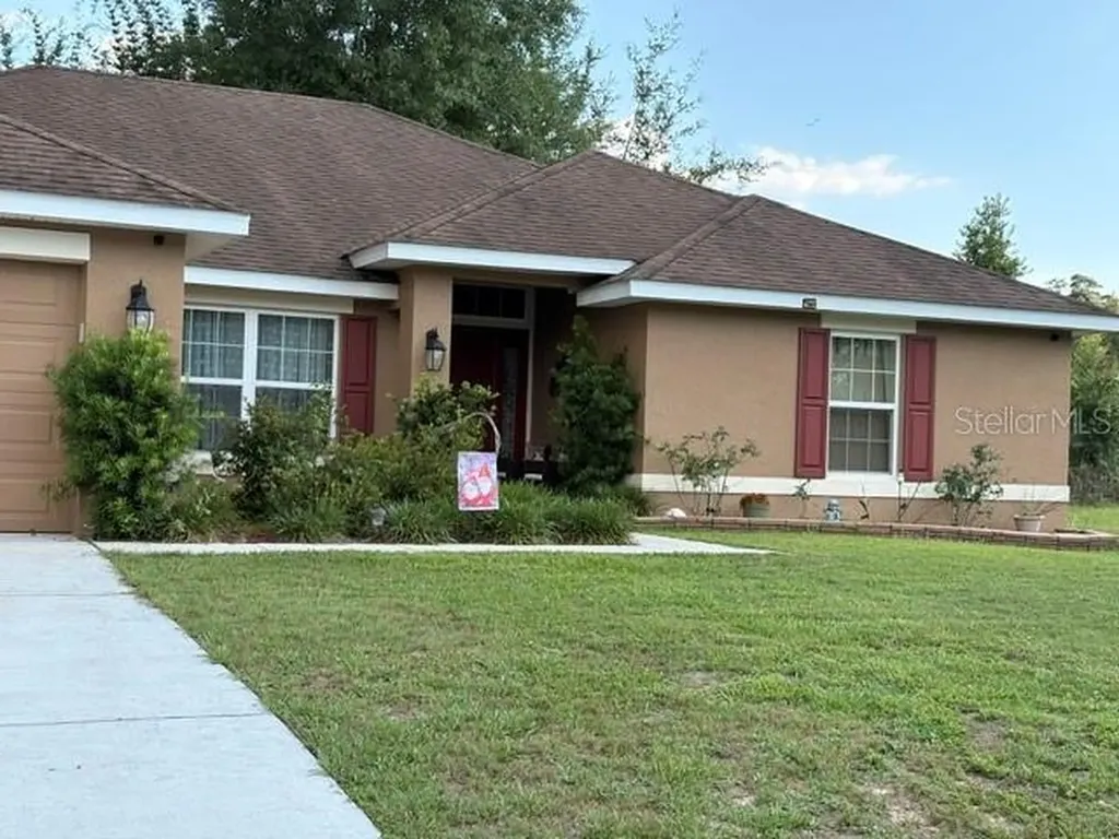 8262 SE 158th Place Summerfield FL 34491