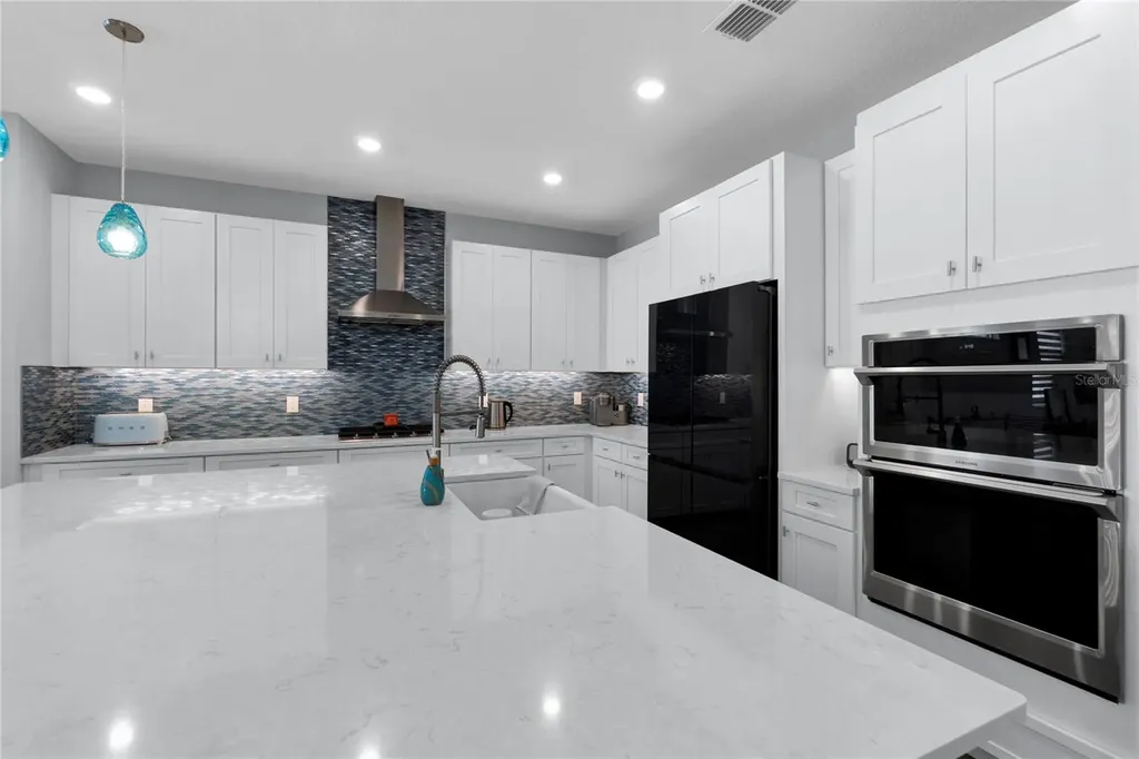 5344 Wishing Arch Drive Apollo Beach FL 33572