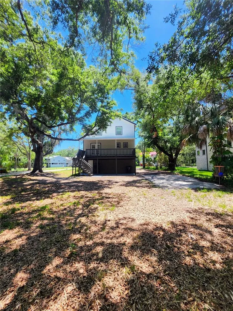 3071 Huron Avenue Oldsmar FL 34677