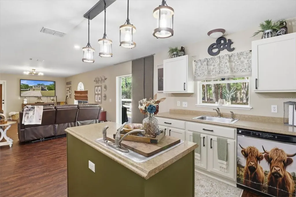 9508 N Dawnflower Avenue Crystal River FL 34428