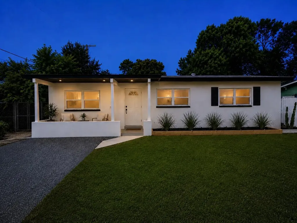 2148 Catalina Drive N Clearwater FL 33763