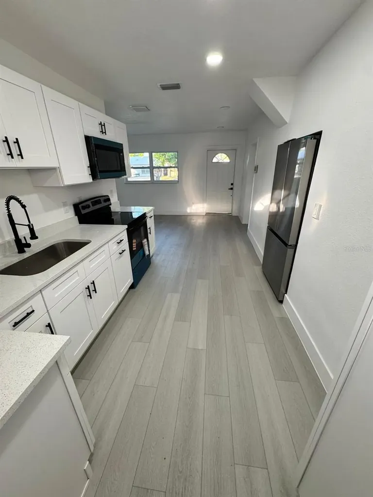 2148 Catalina Drive N Clearwater FL 33763