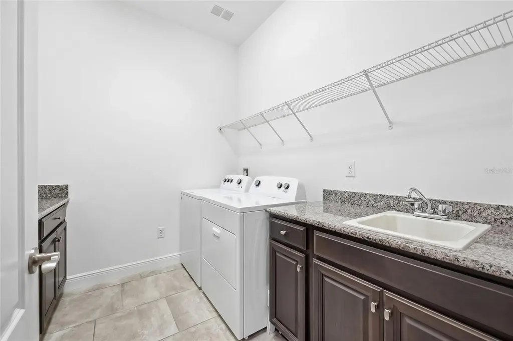2486 Datura Loop St Cloud FL 34772