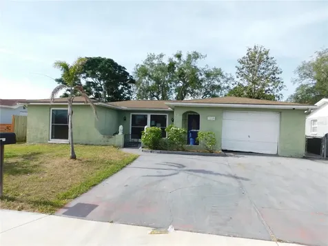 3220 Coldwell Drive Holiday FL 34691