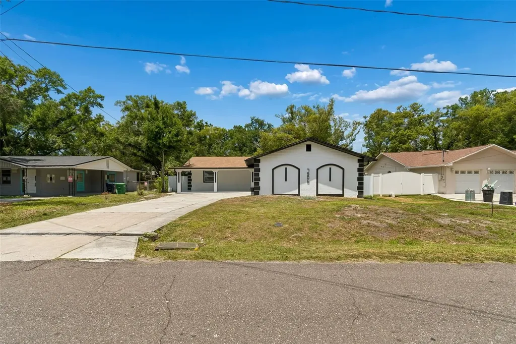 7906 N Fremont Avenue Tampa FL 33604
