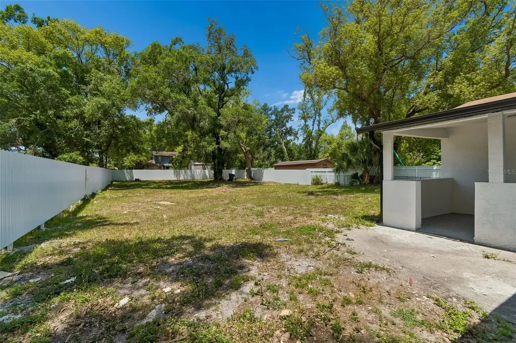 7906 N Fremont Avenue Tampa FL 33604