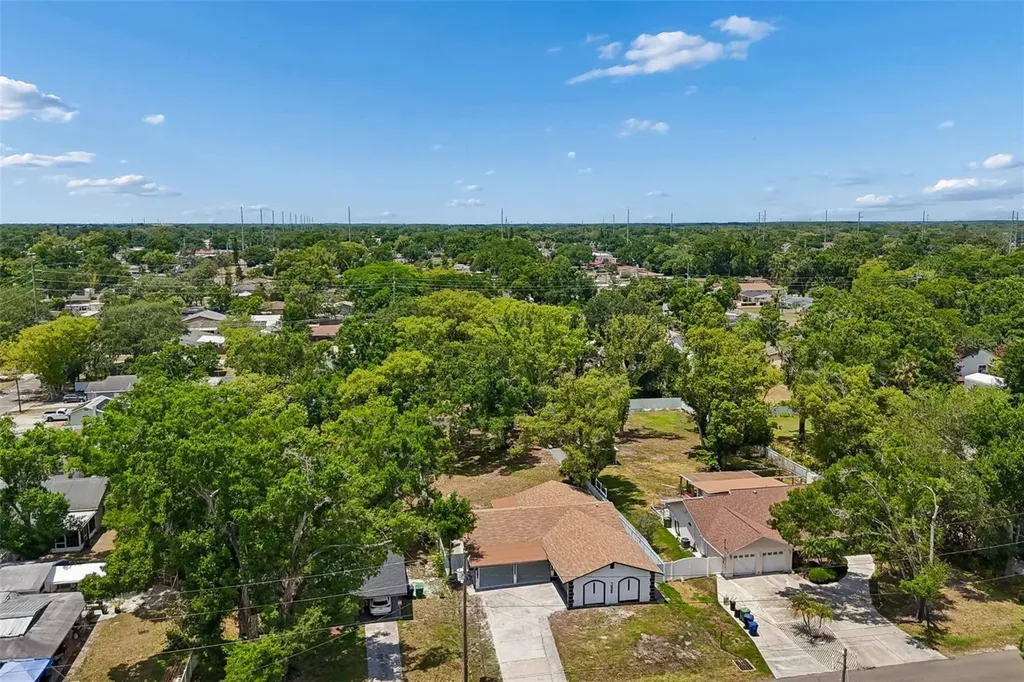 7906 N Fremont Avenue Tampa FL 33604