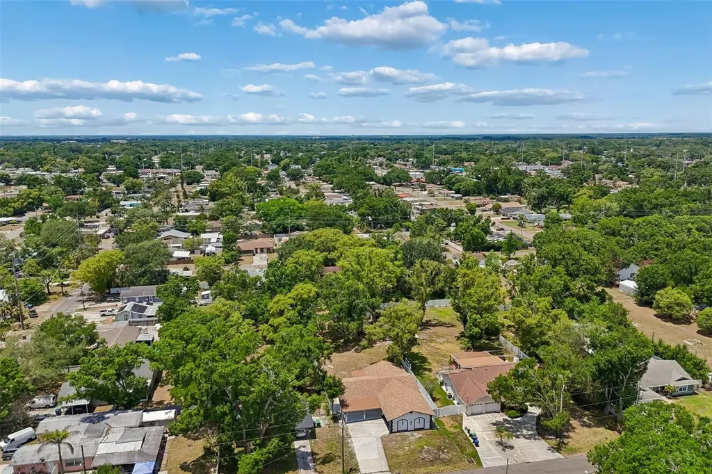 7906 N Fremont Avenue Tampa FL 33604