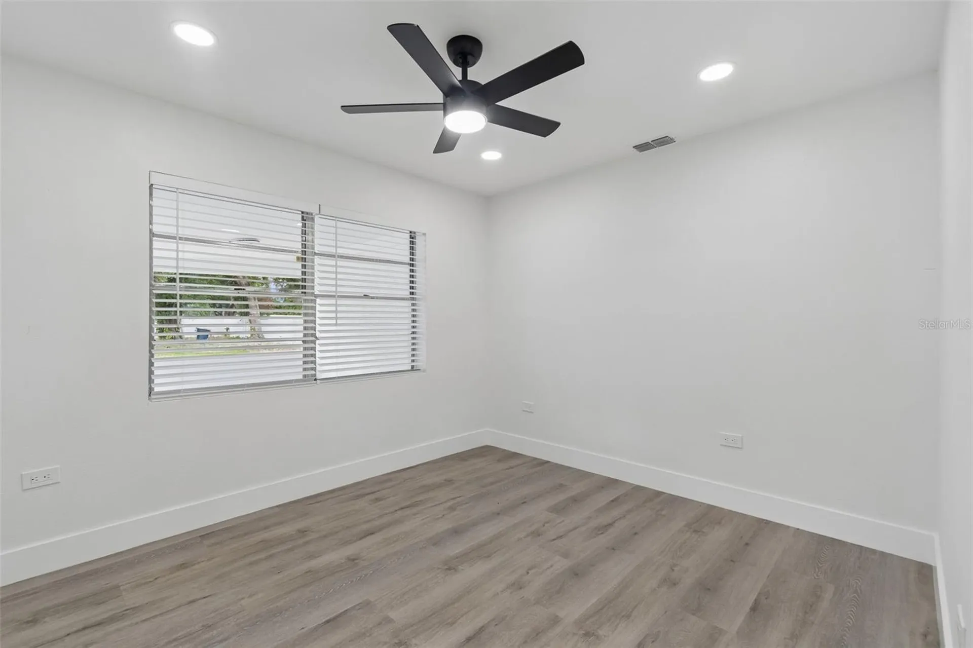 7906 N Fremont Avenue Tampa FL 33604