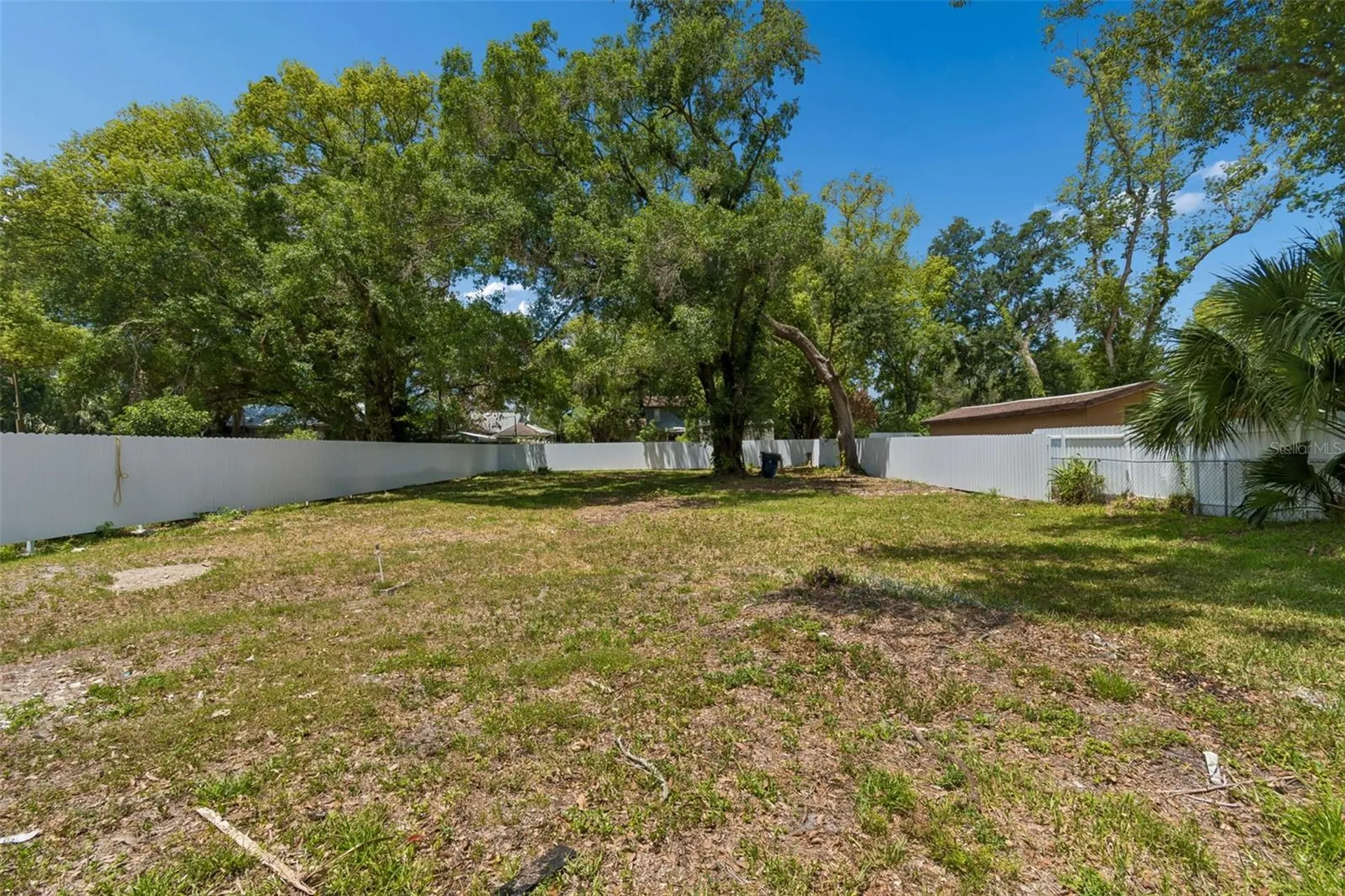 7906 N Fremont Avenue Tampa FL 33604