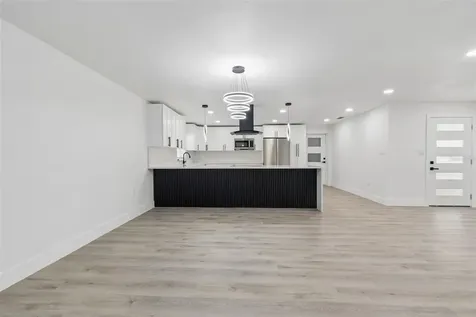 7906 N Fremont Avenue Tampa FL 33604