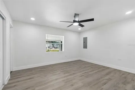7906 N Fremont Avenue Tampa FL 33604
