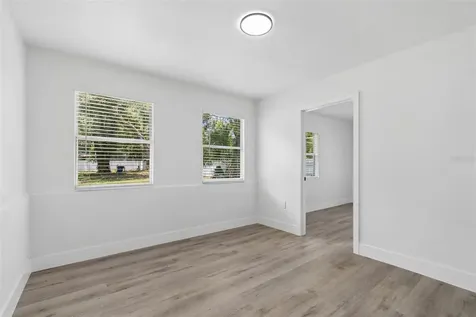 7906 N Fremont Avenue Tampa FL 33604