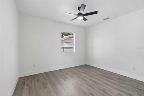 7906 N Fremont Avenue Tampa FL 33604
