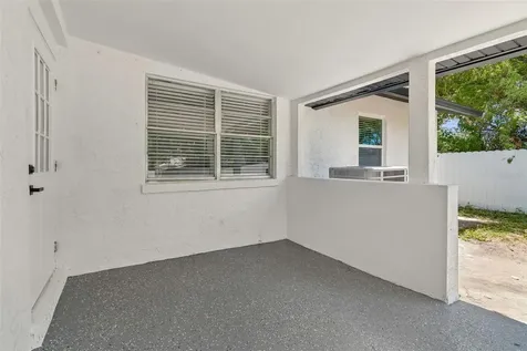7906 N Fremont Avenue Tampa FL 33604