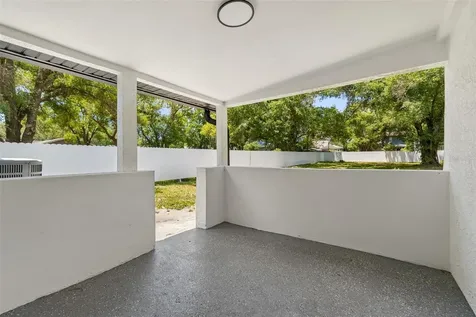 7906 N Fremont Avenue Tampa FL 33604