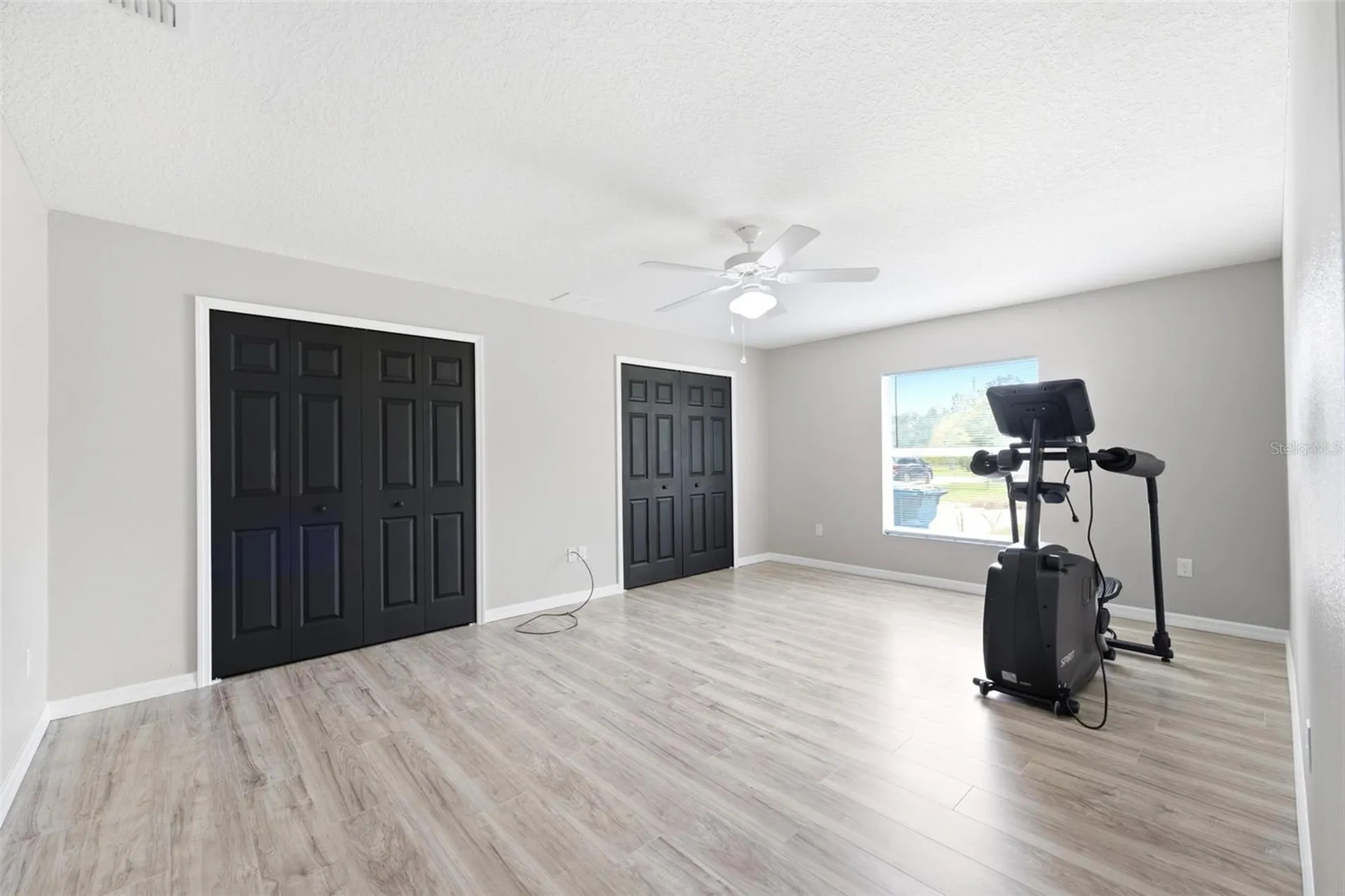 18043 Palmdale Road Weeki Wachee FL 34614