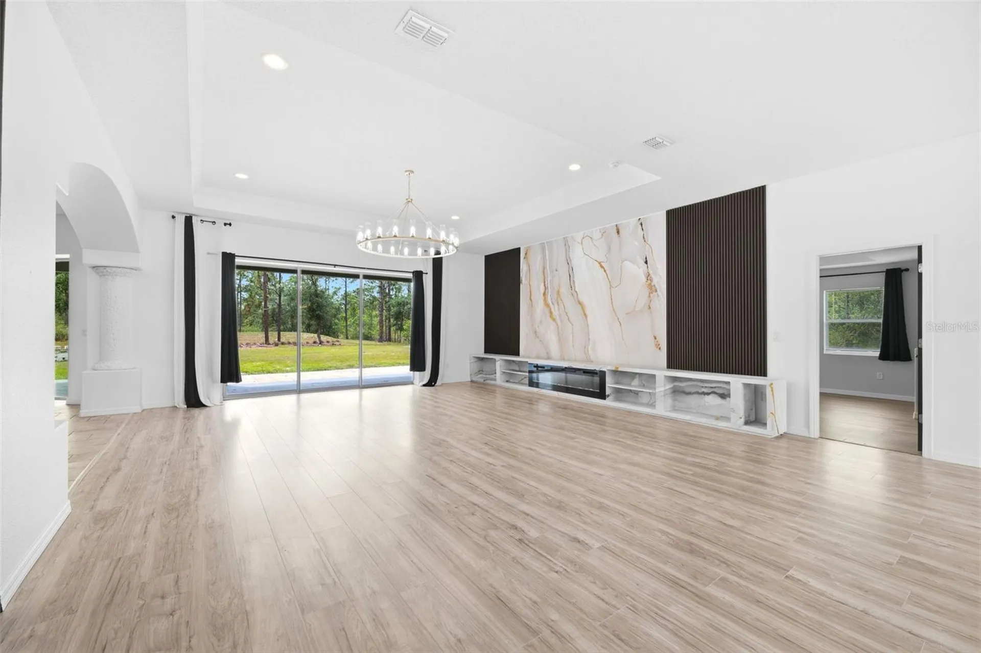 18043 Palmdale Road Weeki Wachee FL 34614
