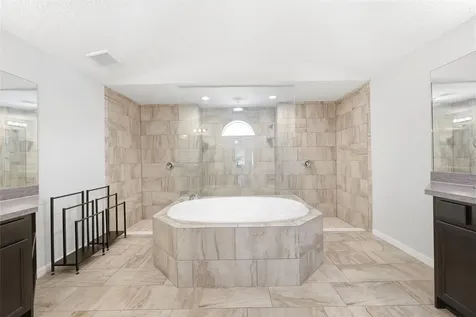 18043 Palmdale Road Weeki Wachee FL 34614