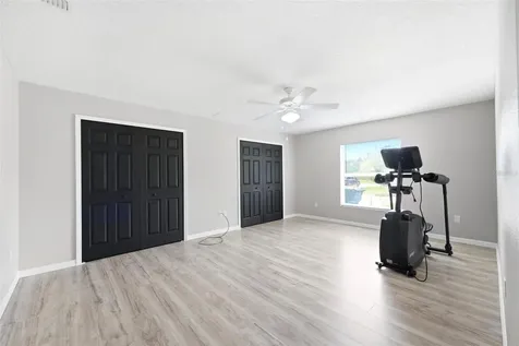 18043 Palmdale Road Weeki Wachee FL 34614