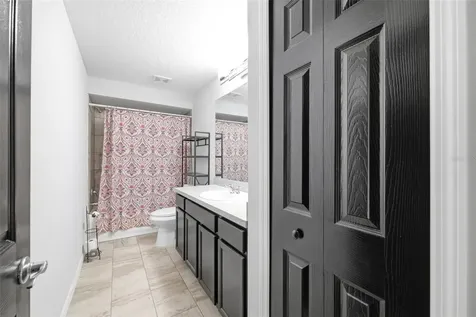 18043 Palmdale Road Weeki Wachee FL 34614