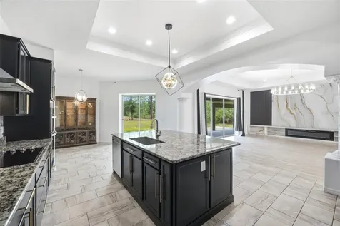 18043 Palmdale Road Weeki Wachee FL 34614