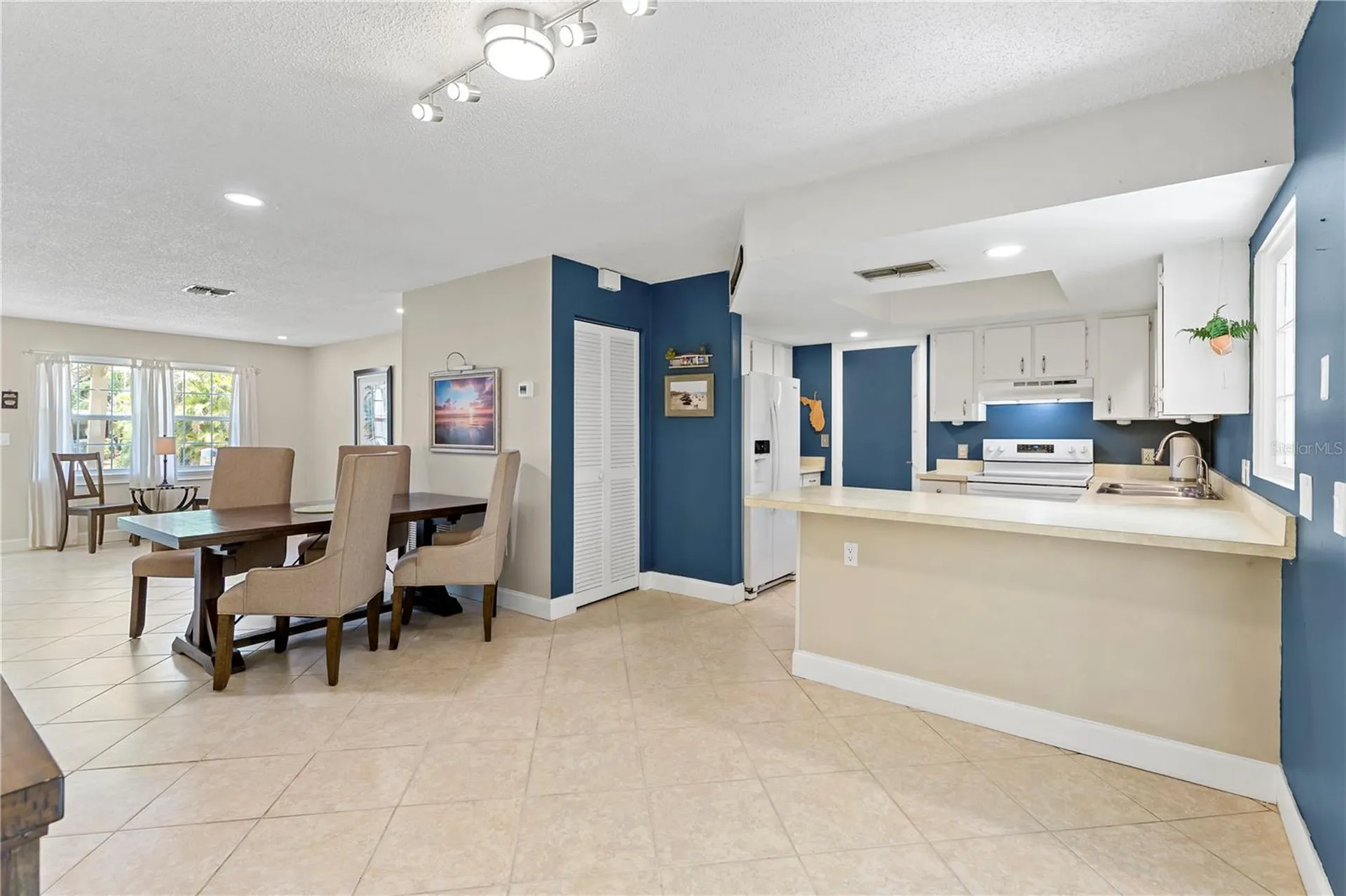2576 Huntington Avenue Sarasota FL 34232