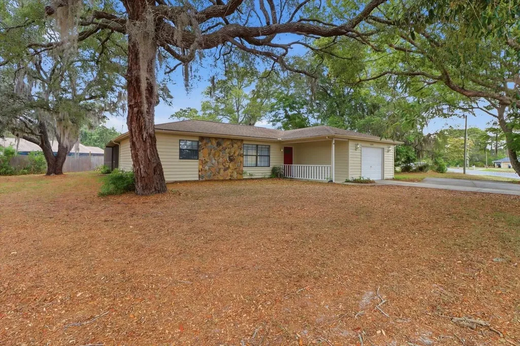 Spring Hill FL 34608