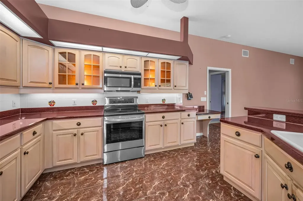 11917 Hadleigh Way Trinity FL 34655