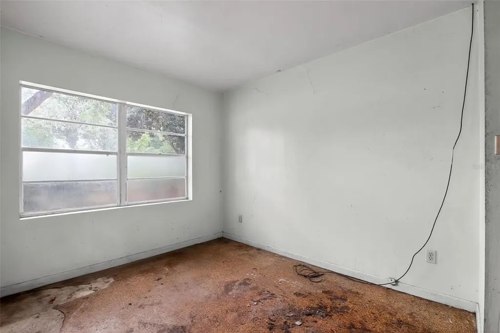 26045 W Newberry Road Newberry FL 32669