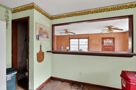 26045 W Newberry Road Newberry FL 32669