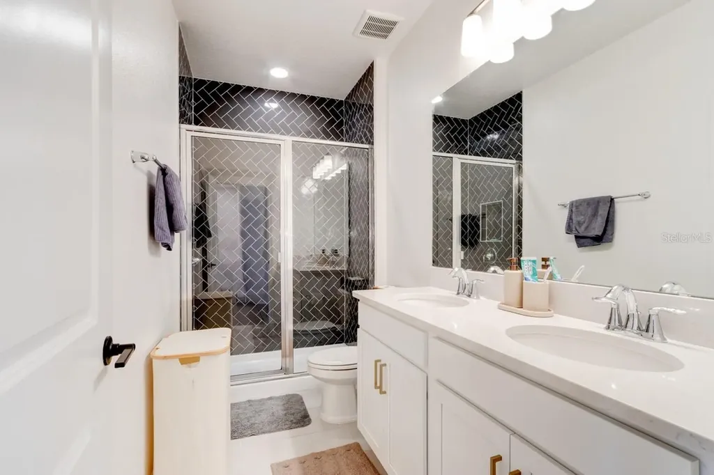 5675 Green Arrow Place Sanford FL 32773