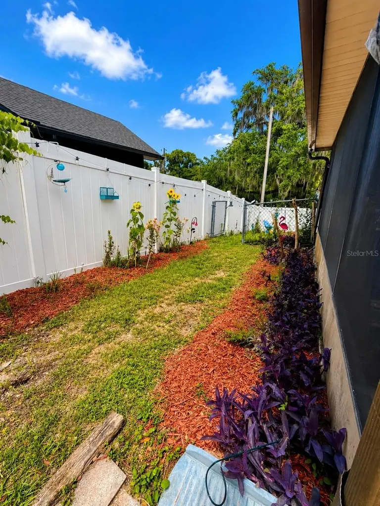 700 W Dampier Street Inverness FL 34450
