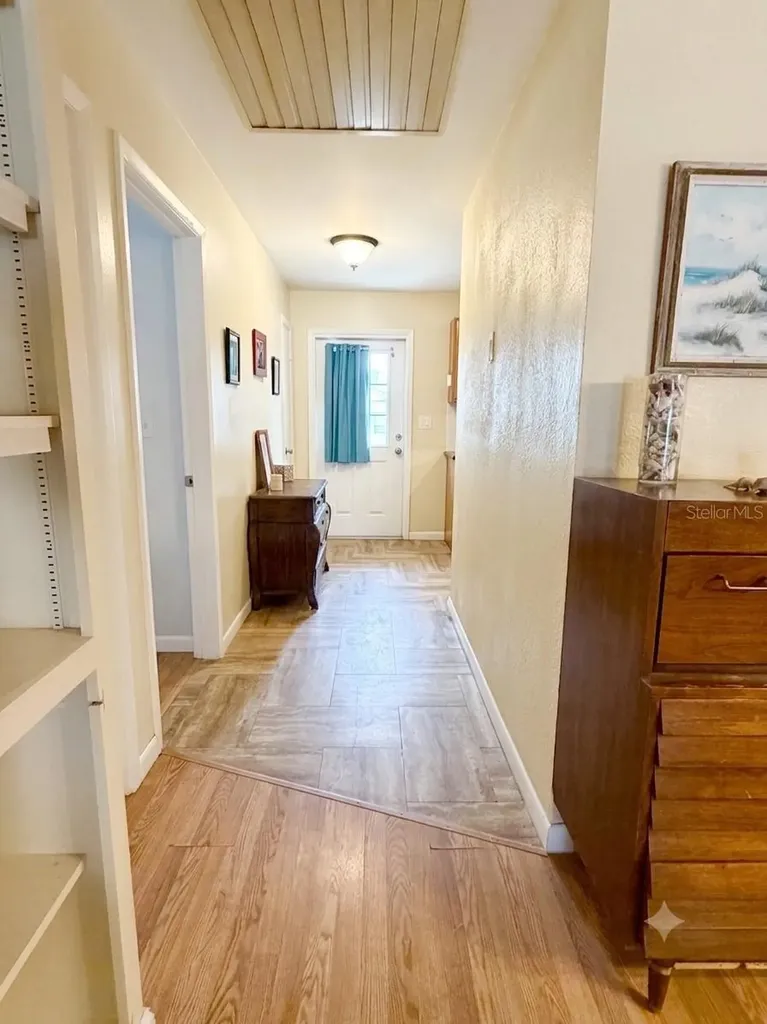 700 W Dampier Street Inverness FL 34450