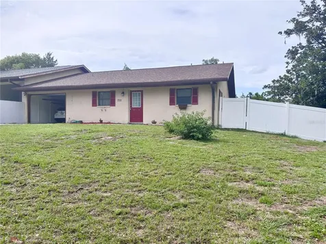 700 W Dampier Street Inverness FL 34450