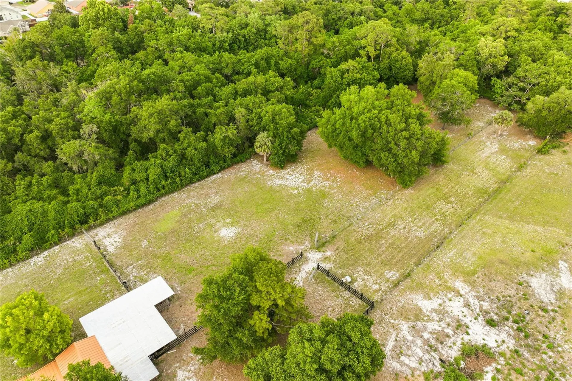 3901 N Apopka Vineland Road Orlando FL 32818