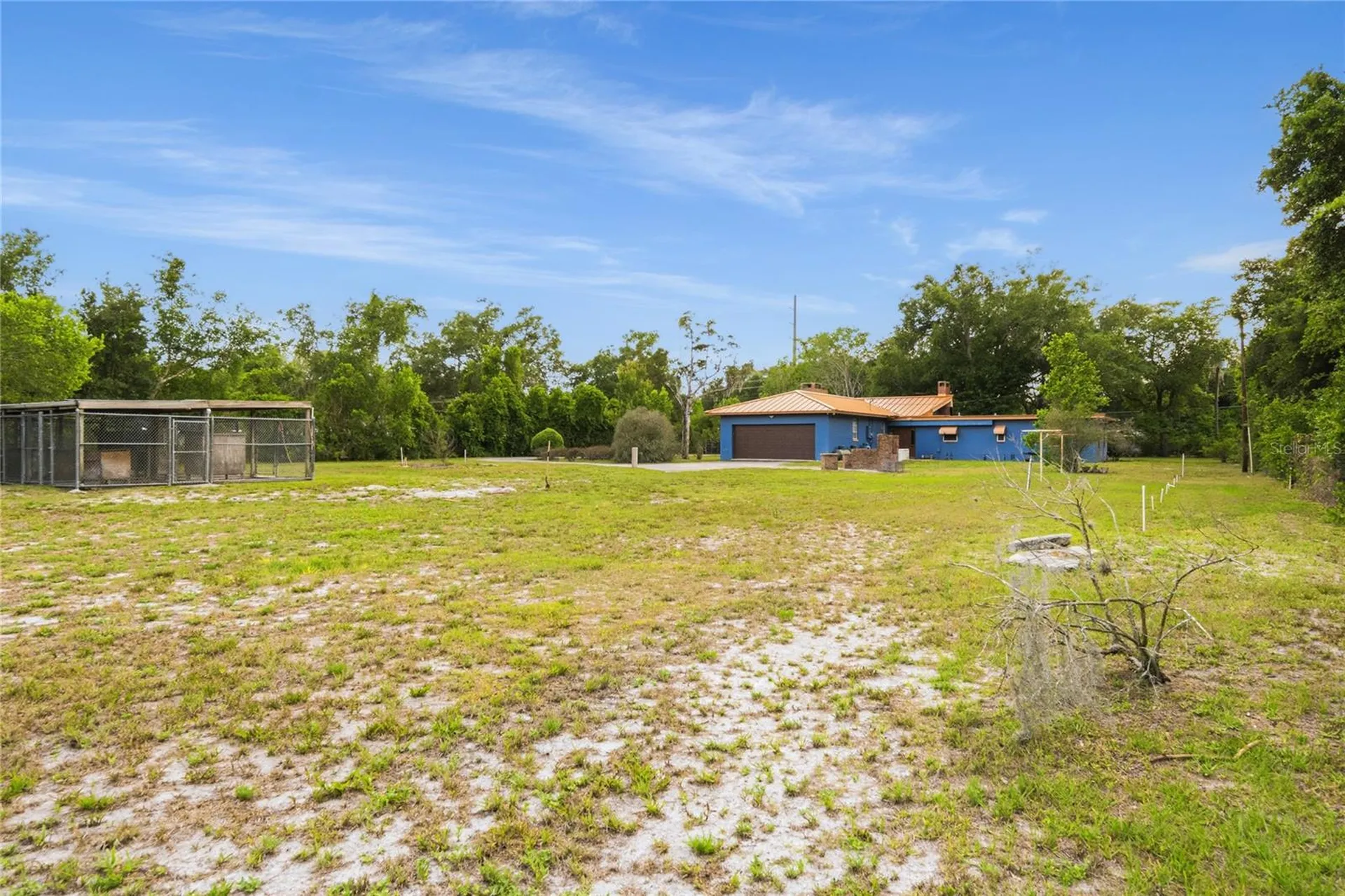 3901 N Apopka Vineland Road Orlando FL 32818